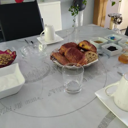 Bed & Breakfast D Hotes A La Campagne Tilleux